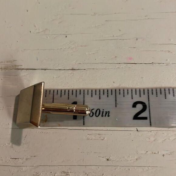 Vintage 1950s MCM Hickok USA engravable square gold tone bullet back cuff links - Picture 11 of 16